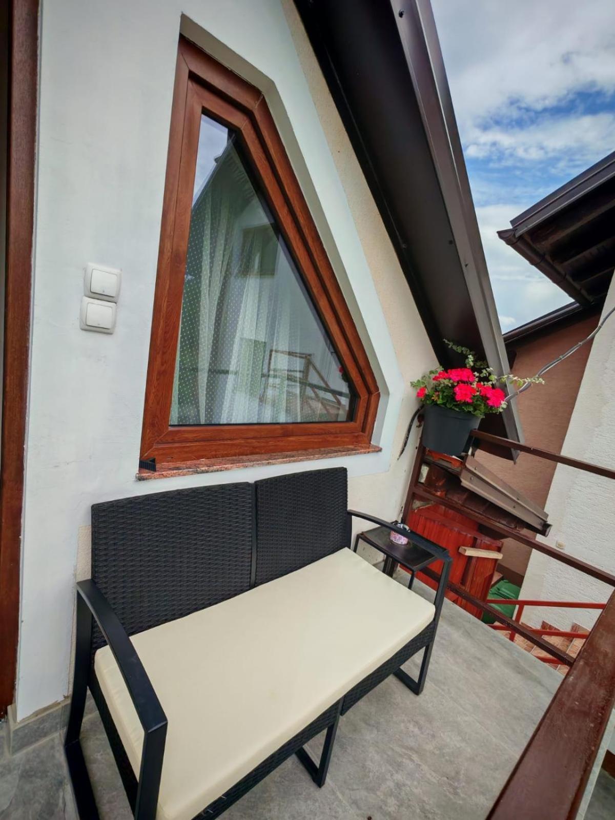 Guest House Gacka Rogic Otočac Exteriör bild